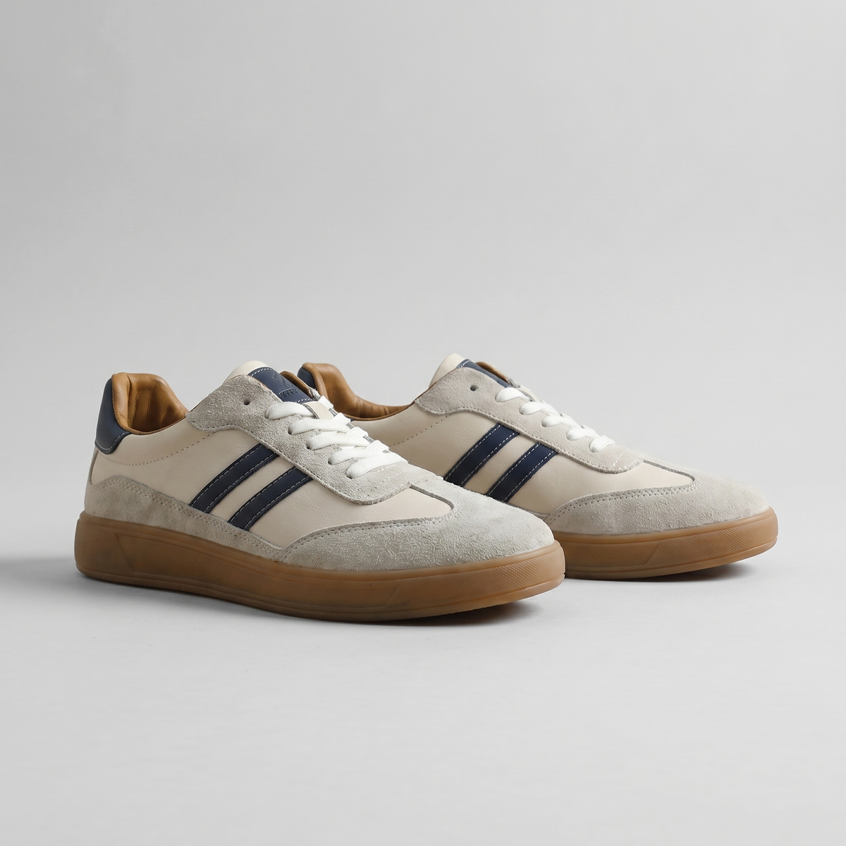 Cormac Lace-Up Sneakers
